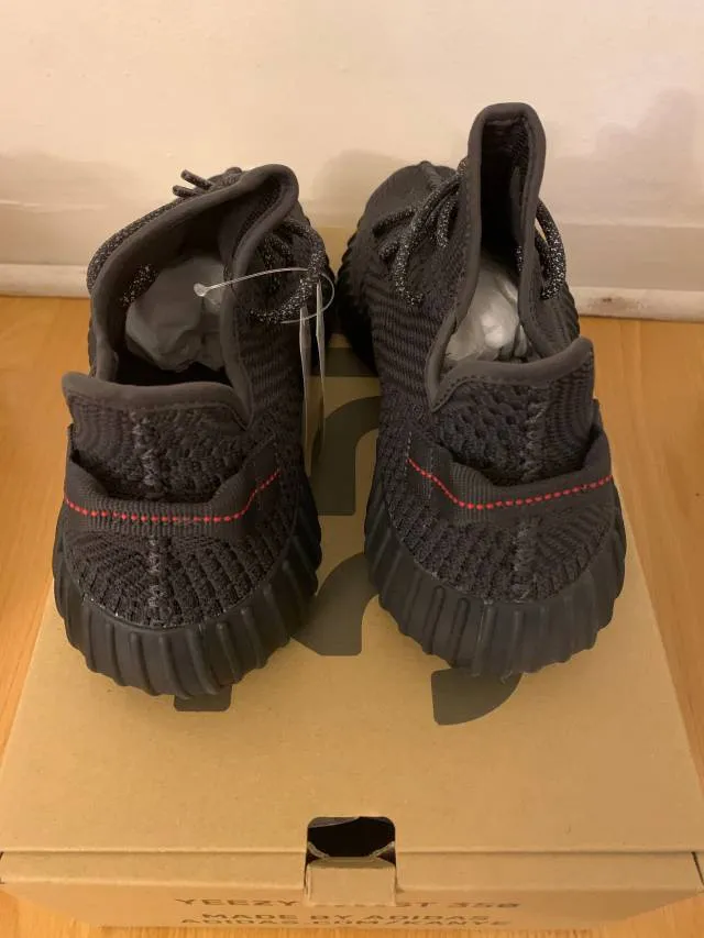 Adidas yeezy boost 350 v2 black non reflective