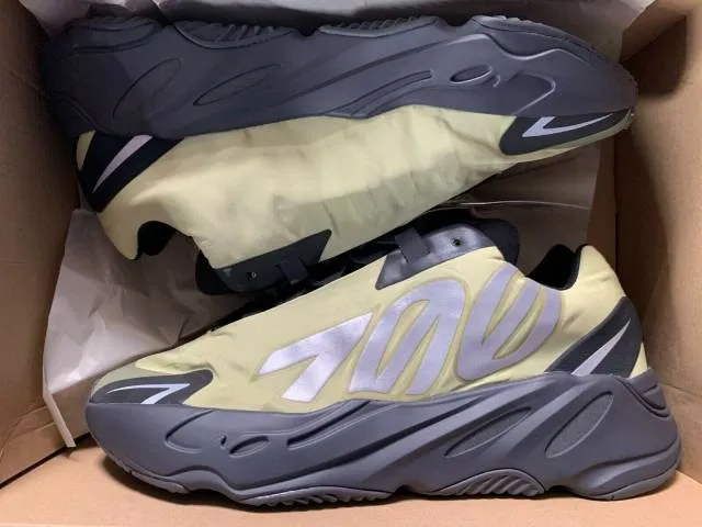 adidas Yeezy Boost 700 MNVN Resin