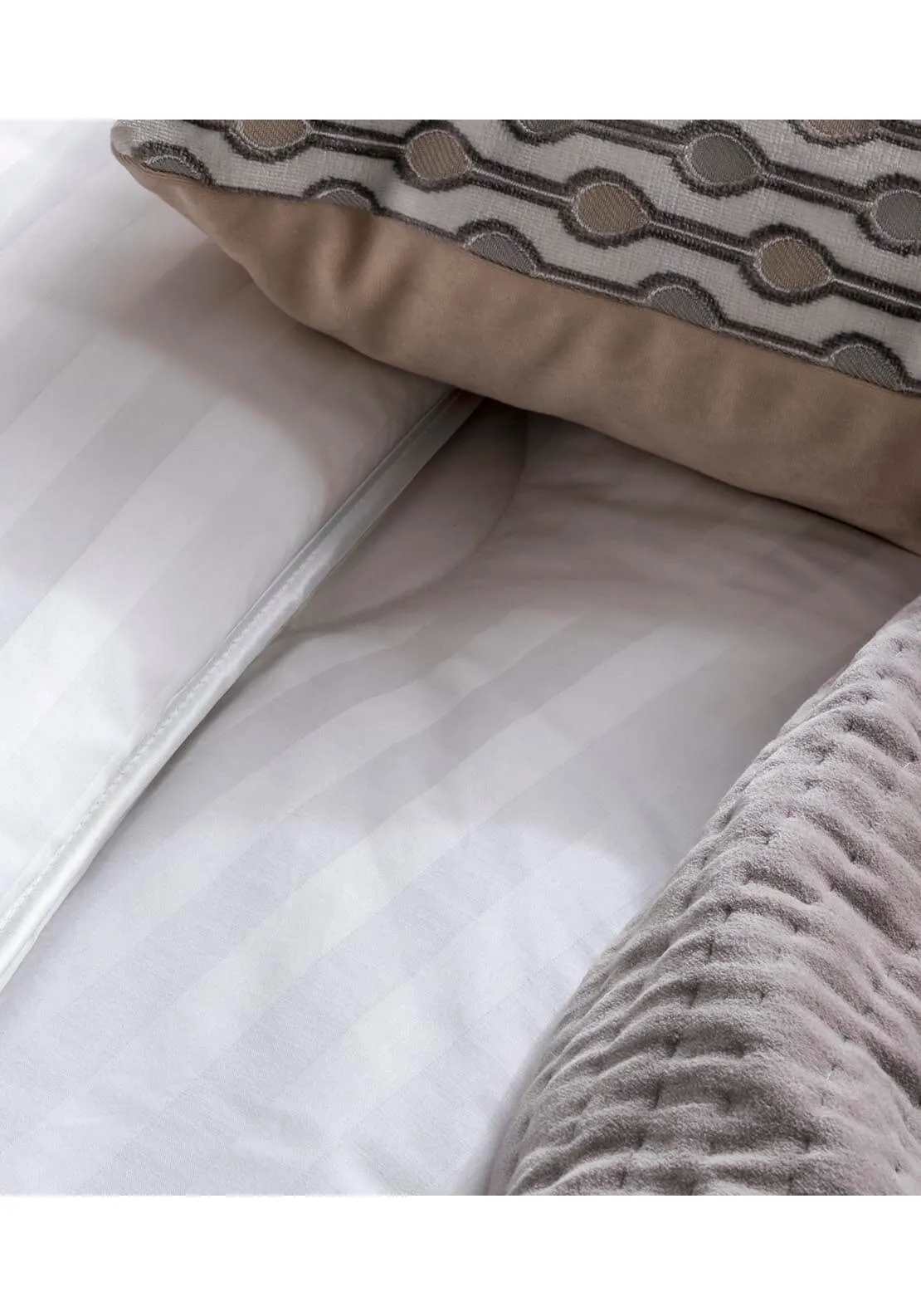 Boutique Silk Duvet 10.5 Tog Super King