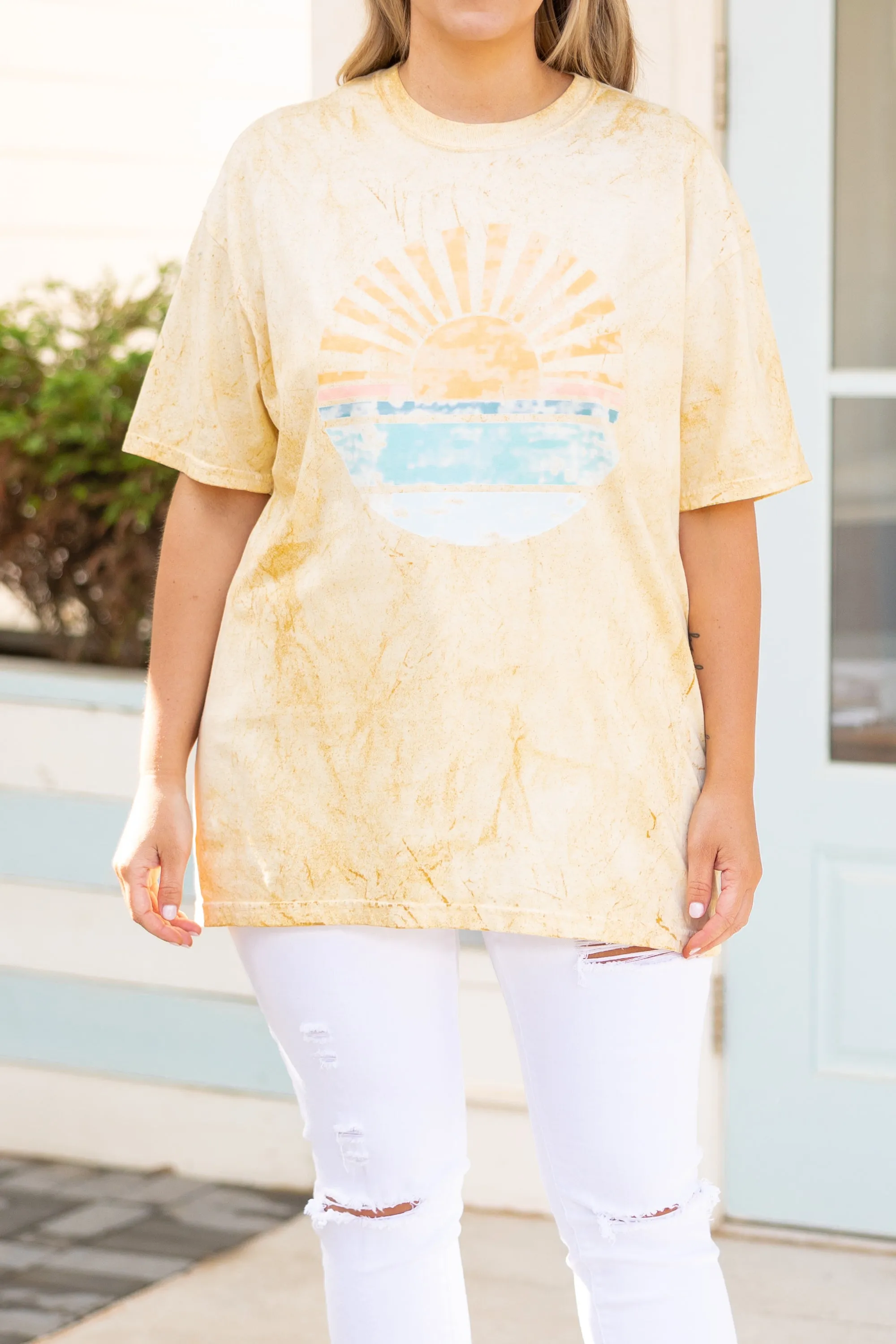 Comfort Colors: Stop And Watch The Sunset Tee, Butter