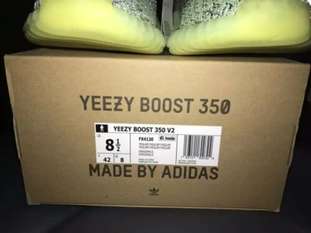 Flaw - adidas yeezy boost 350 v2 yeezreel reflective/glow size 8.5 /rare ds *1/1