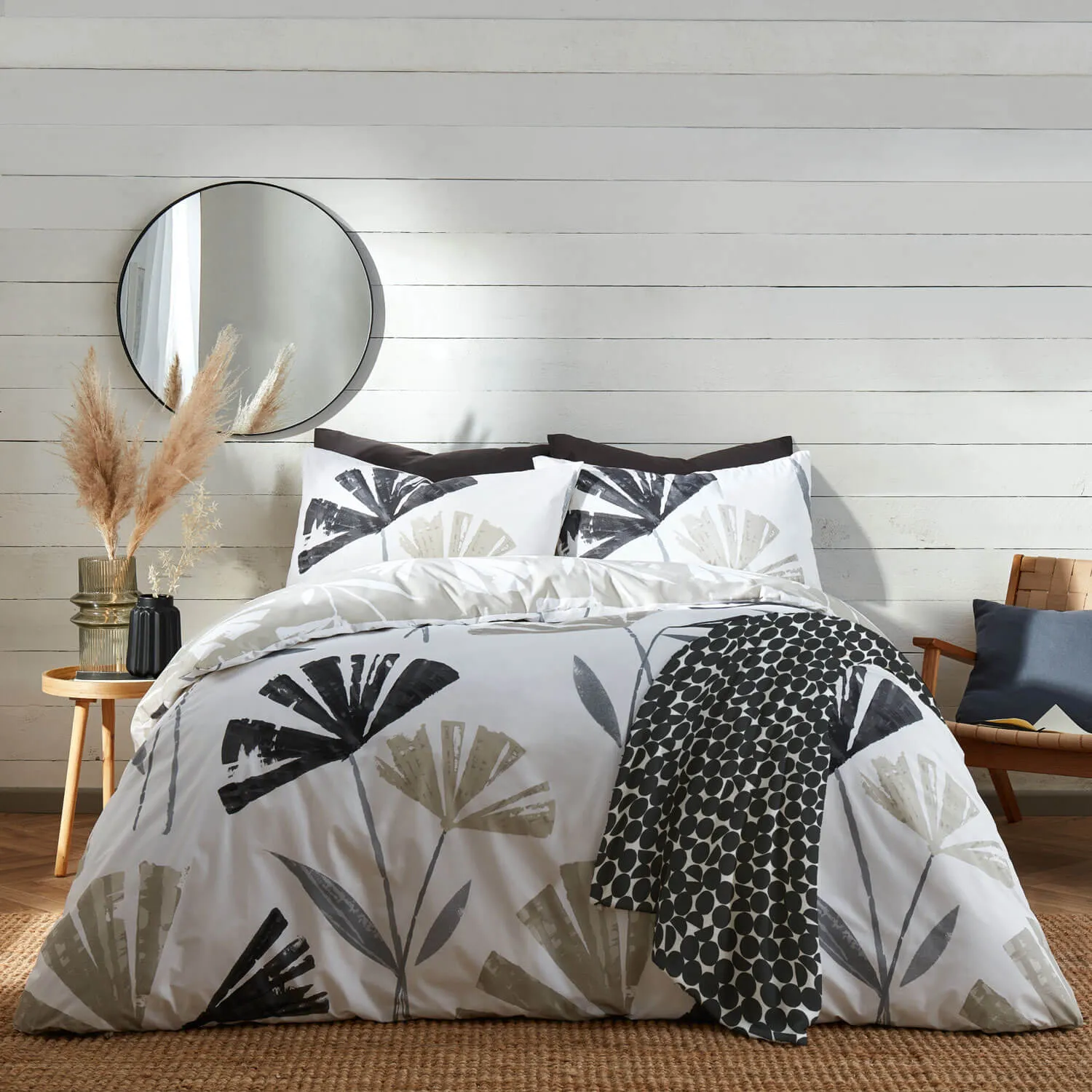 Skandi Duvet Cover Set - Black / Natural