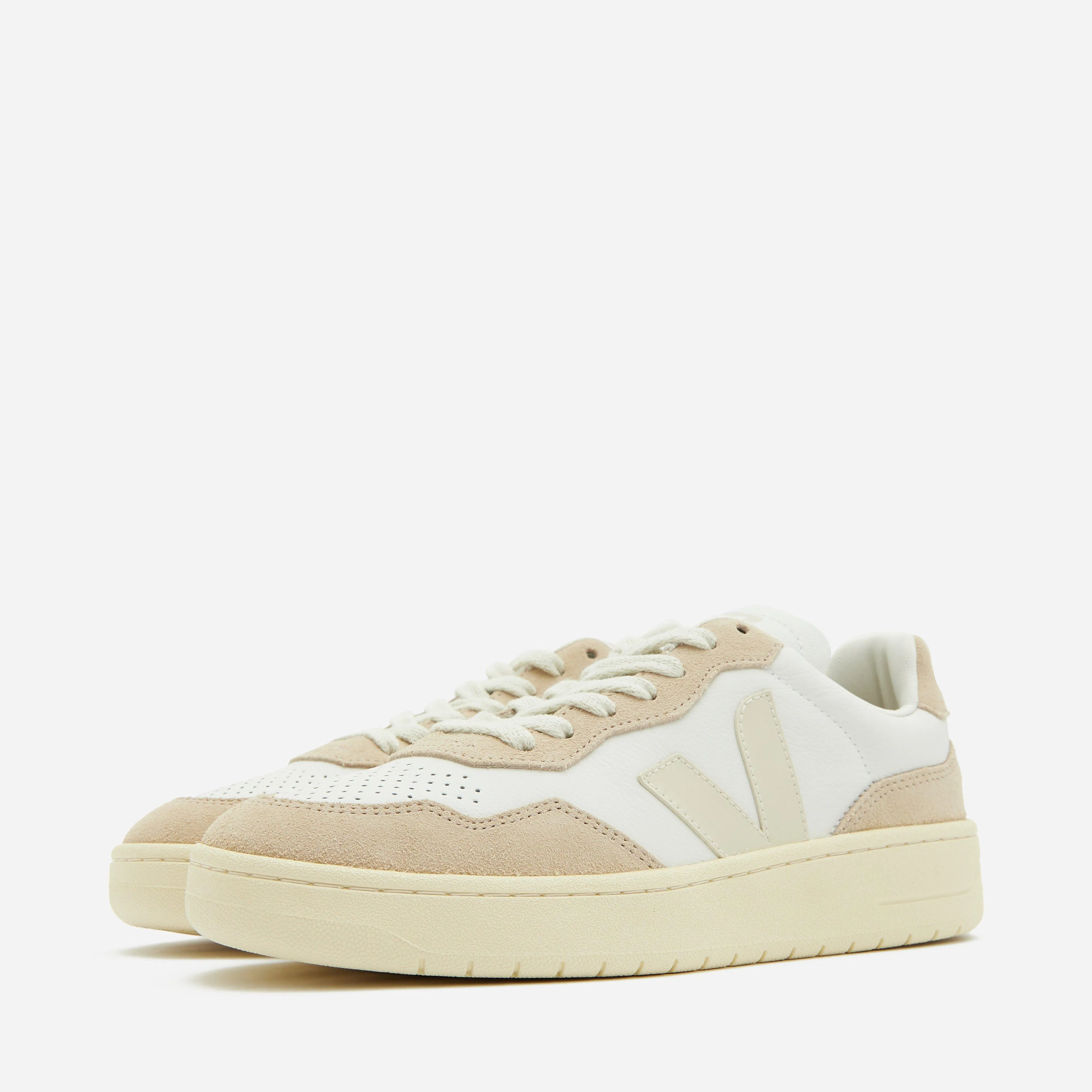 Veja V-90 Women's