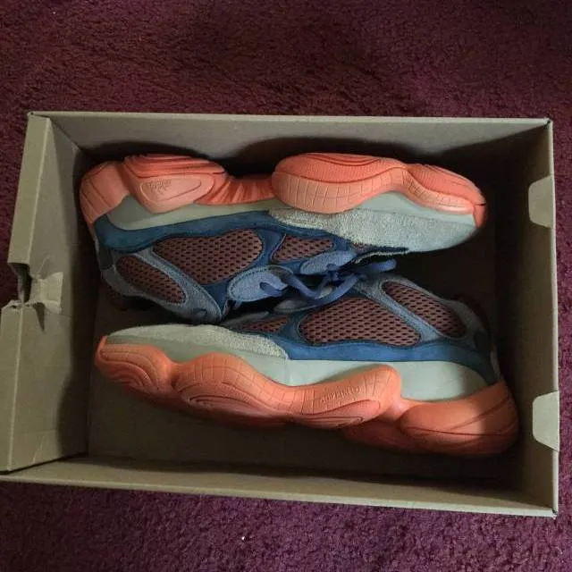 Yeezy 500 Adidas Orange/Beige size 9.5