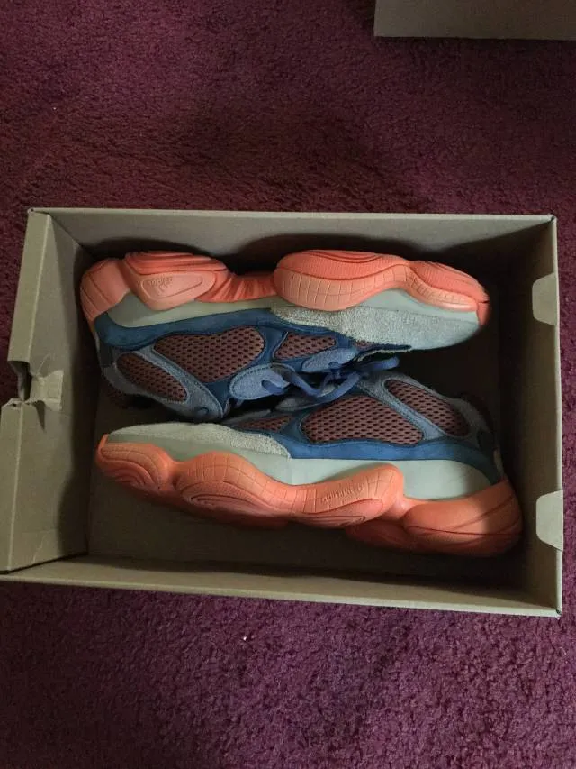 Yeezy 500 Adidas Orange/Beige size 9.5